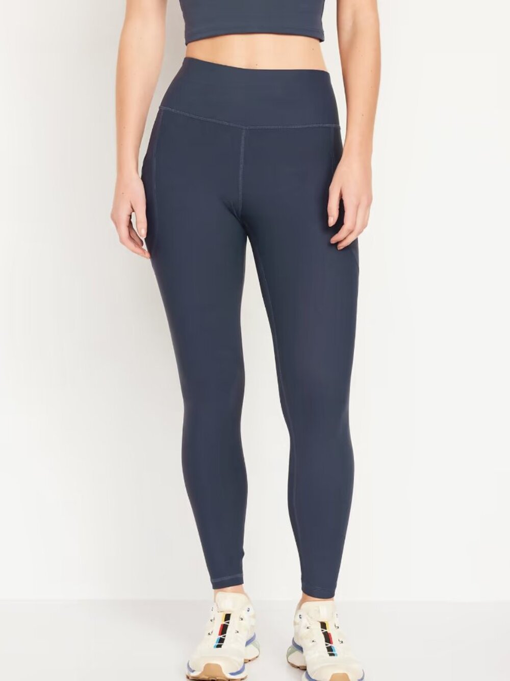 NWOT - Old Navy Women's High-Waisted PowerSoft 7/8 Pocket Leggings - Size M